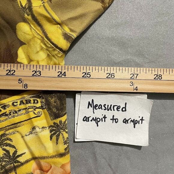 Tommy Bahama Mens Size XL Button Up Silk Hawaiian Shirt Floral Postcard Beach - Picture 10 of 11